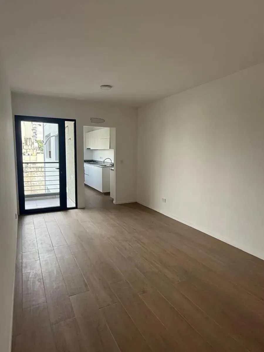Departamento en Roseti al 700