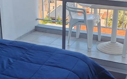 Departamento en DR. VIEGA 80 (LOS PINOS 80)