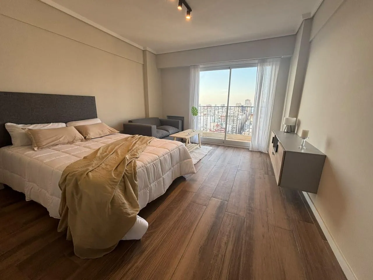 Departamento en Corrientes al 2400