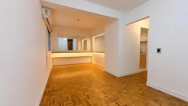Departamento en MITRE al 600