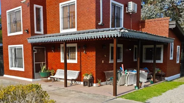 Casa en Tijeretas y Jilgueros 0