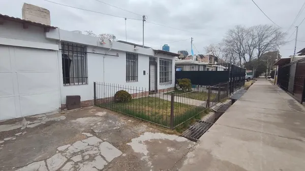 Casa en B° Cristo Redentor. Las Heras