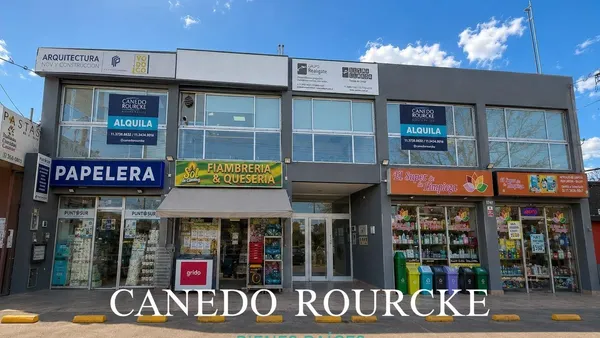 Oficina en Avenida Castex al 1700
