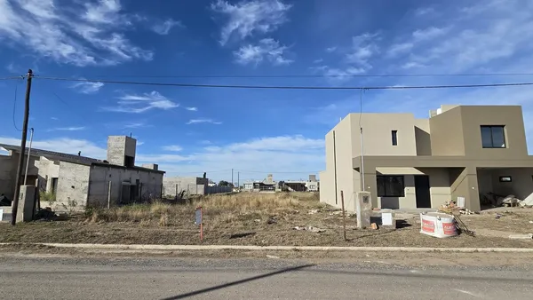 Terreno en Campos de Lujan