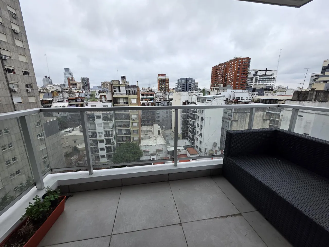 Departamento en Thames al 2300