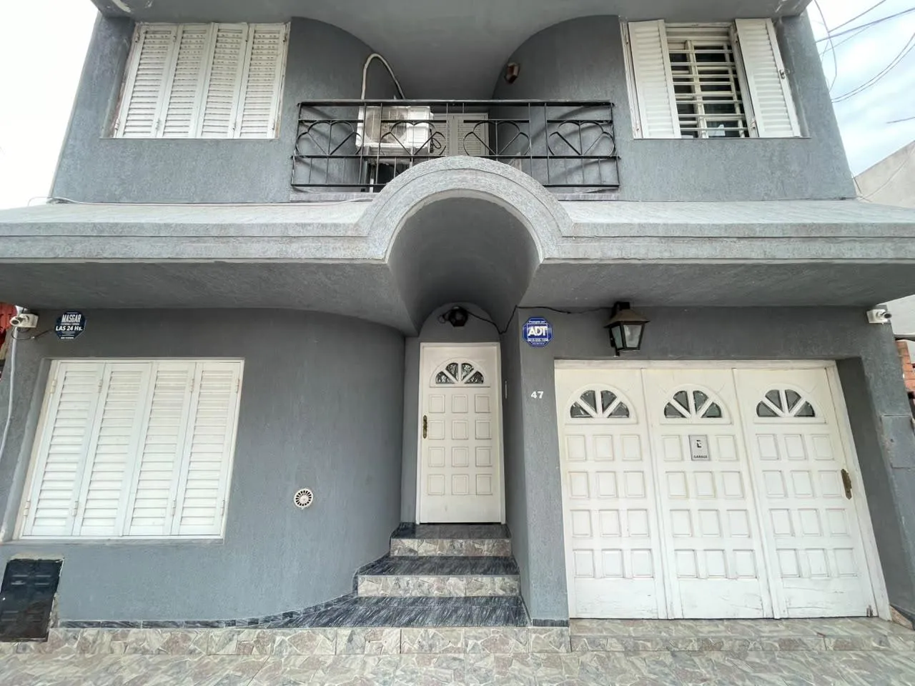 Casa en Hipolito Irigoyen 37