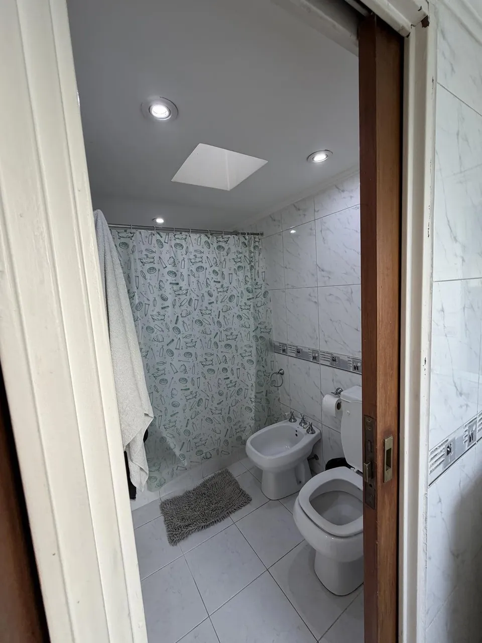 Casa en EL VENADO Escribano Vazquez 4600