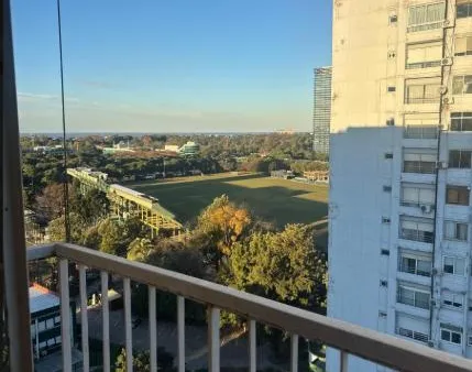 Departamento en Arce al 200