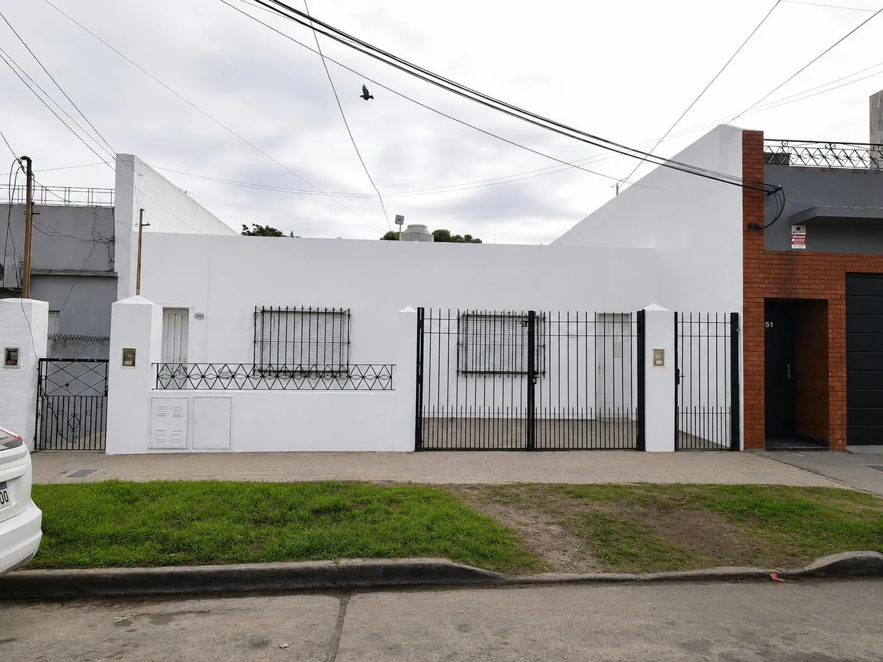 Casa en PH EN VENTA AV. MONTANELLI al 1200