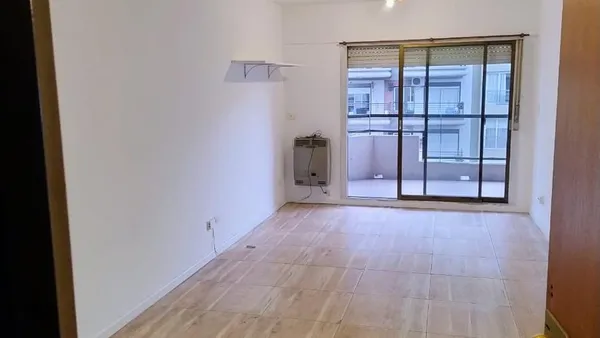 Departamento en Av. OLAZABAL al 4800