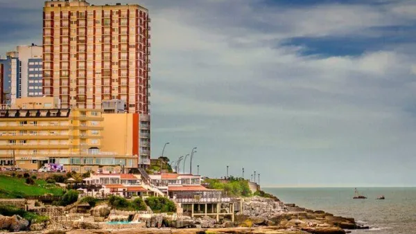 Departamento en ALQUILER |ALBERTI 100 | UNIDADES 2 Y 3 AMBIENTES