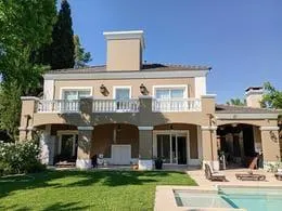 Casa en Venta casa Barrio La Delfina Pilar
