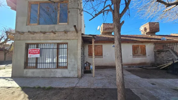 Casa en Carico al 300
