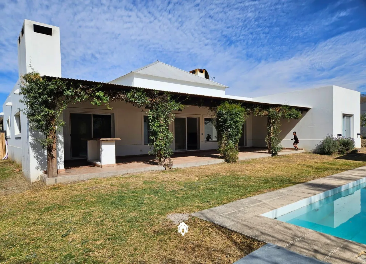 Casa en Praderas de San Lorenzo