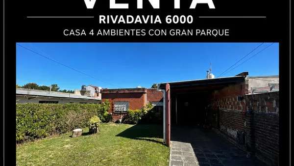 Casa en Rivadavia al 6000