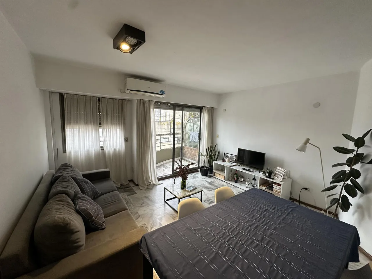 Departamento en Urquiza al 1500