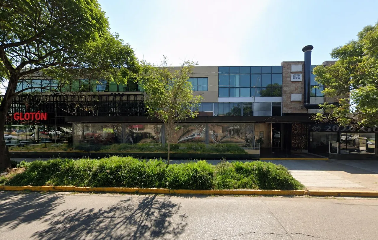 Local Comercial en Ricchieri esquina Copina 1336