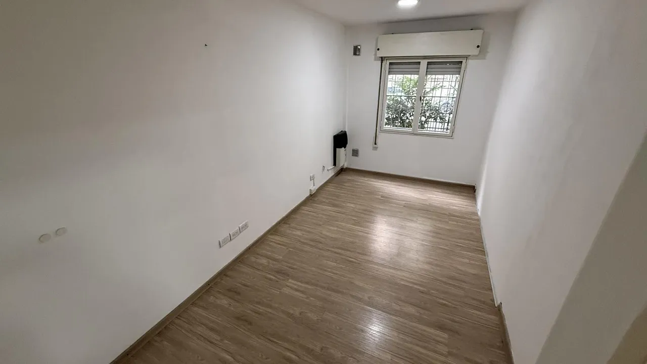 Departamento en Montevideo al 2000