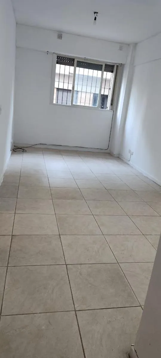 Departamento en Carlos Calvo al 2100
