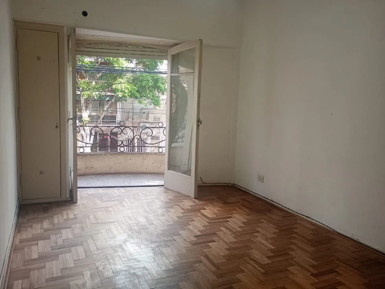 Departamento en Alberdi al 800