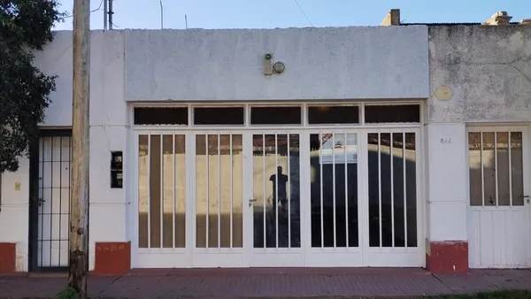 Local Comercial en Las Chacras al 800 (Zona Aristobulo del Valle y Justo Daract)