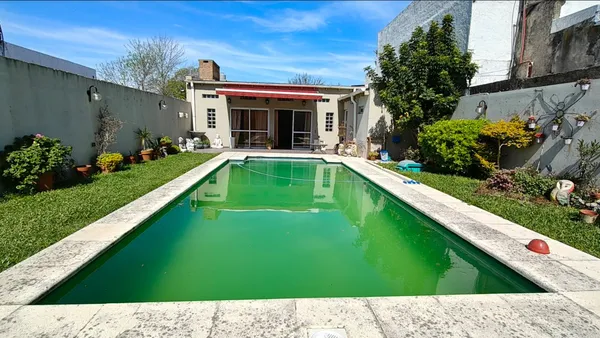 Casa en 46 e /127 Y 128