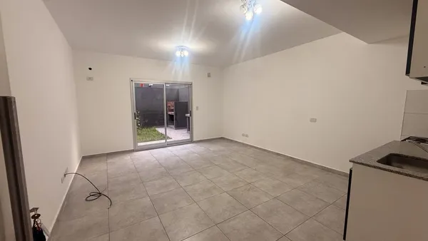 Departamento en Brandsen al 3200