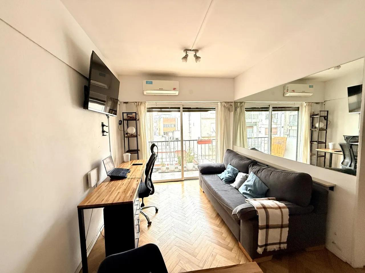 Departamento en Pacheco de Melo al 2600