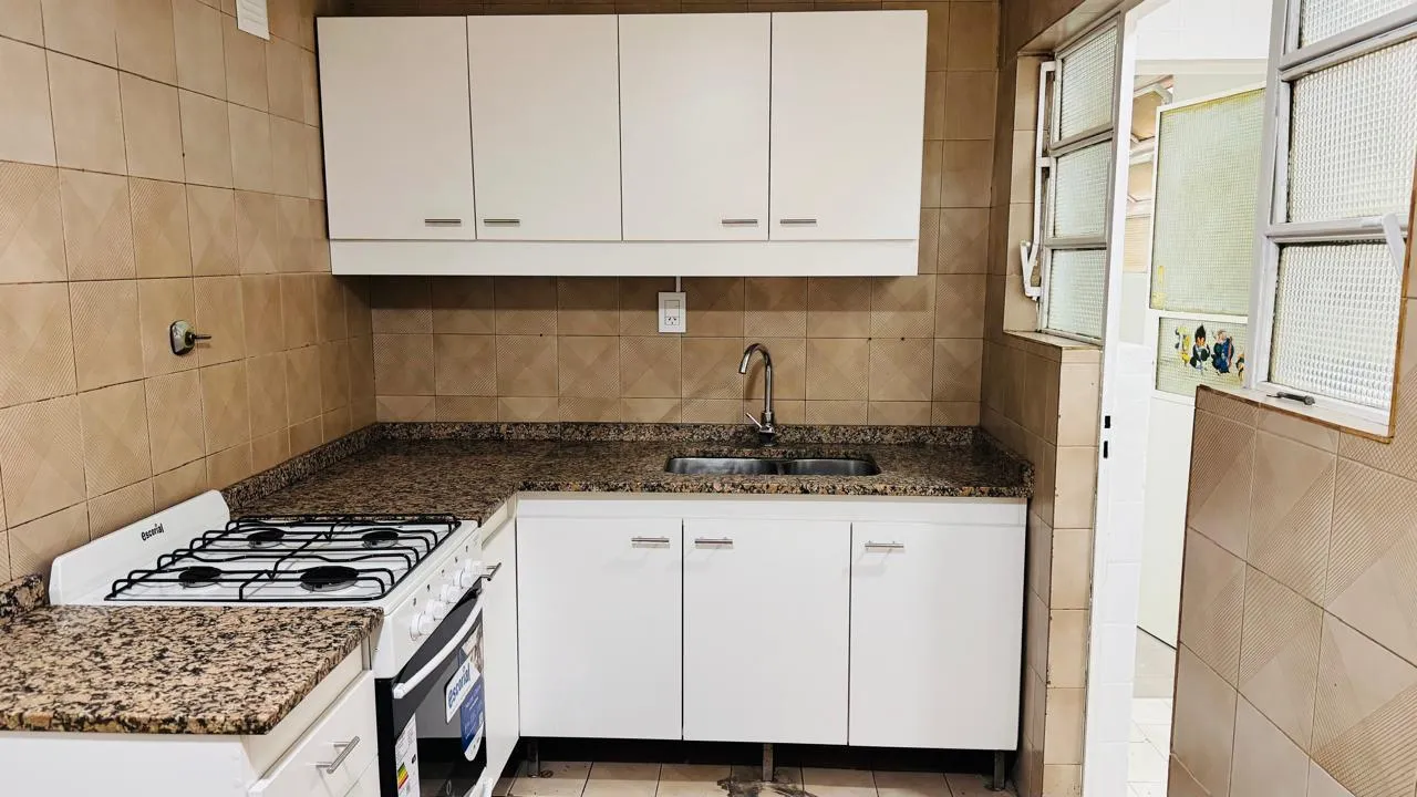 Departamento en Zabala al 2400