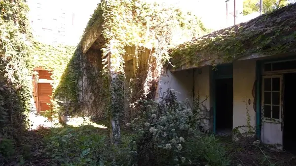 Casa en MANUELA PEDRAZA al 3000