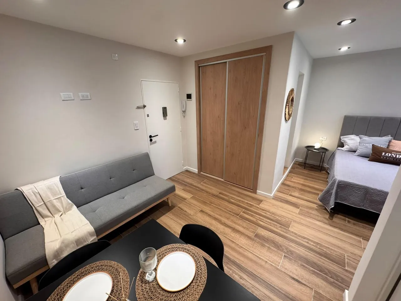 Departamento en Tucuman al 2200