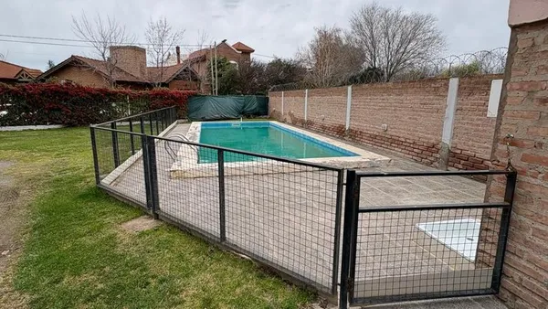 Departamento en ALQUILER Departamento 1 dormitorio Zona Rio Neuquén C/PILETA