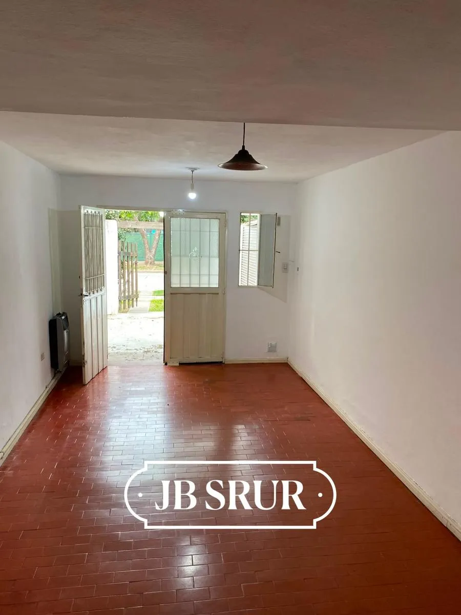 Casa en Tomas Lawson al 2500