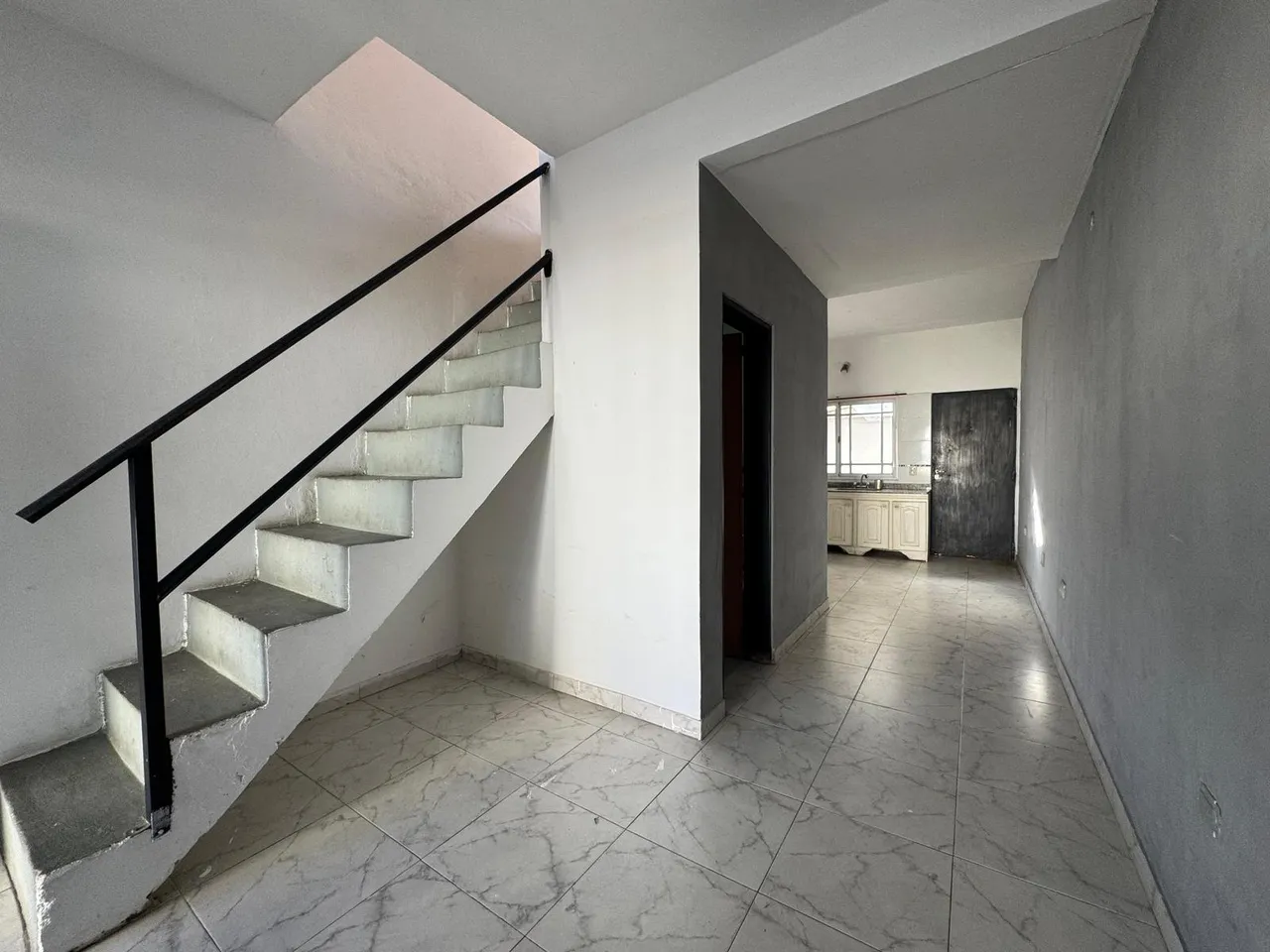 Departamento en bruselotti al 200