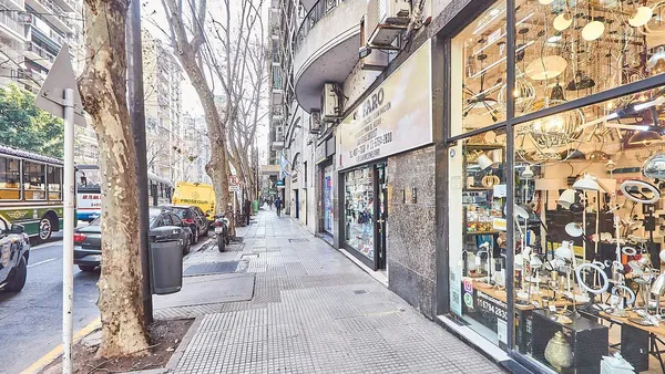 Local Comercial en las heras al 1800