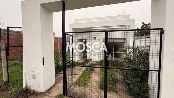 Casa en Juramento al 1600