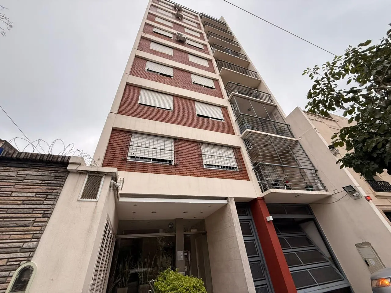 Departamento en dolores al 300