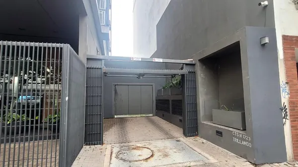 Cochera en Av. Maipu al 3200