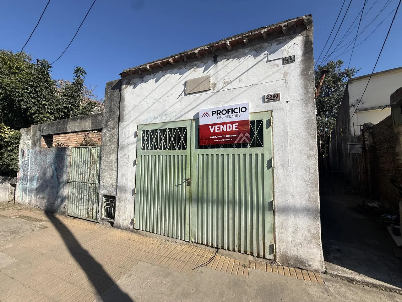 Casa en Av Mitre al 2200