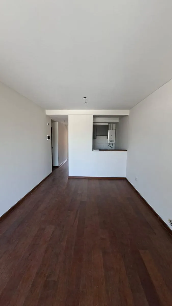 Departamento en 9 de julio al 400