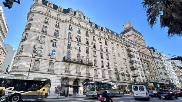 Departamento en Avenida Santa Fe al 1200
