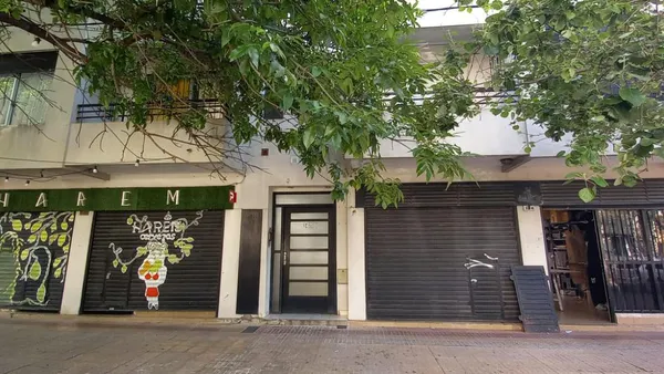 Local Comercial en 18 e/ 61 y 62 n 1411 PB A UF 1