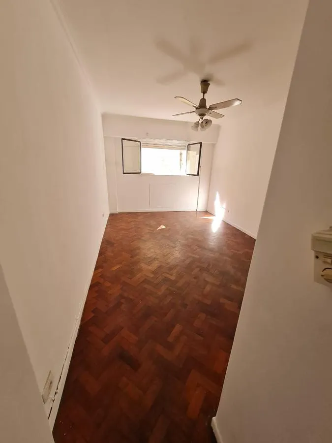 Departamento en juncal al 2500