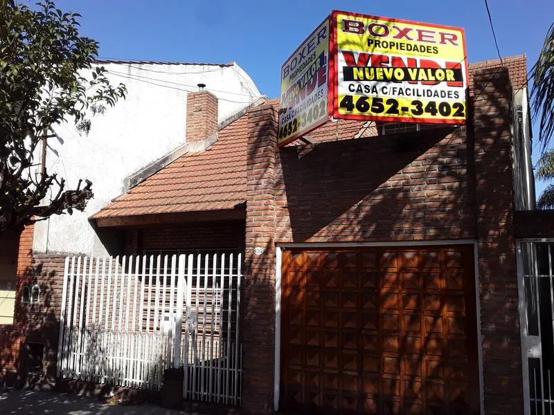 Casa en Saenz Peña Roque al 4200