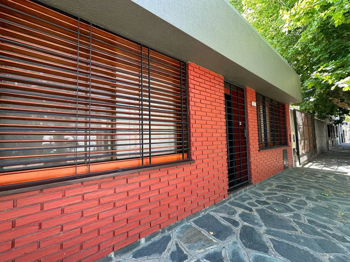 Casa en Manuel quintana N°2318