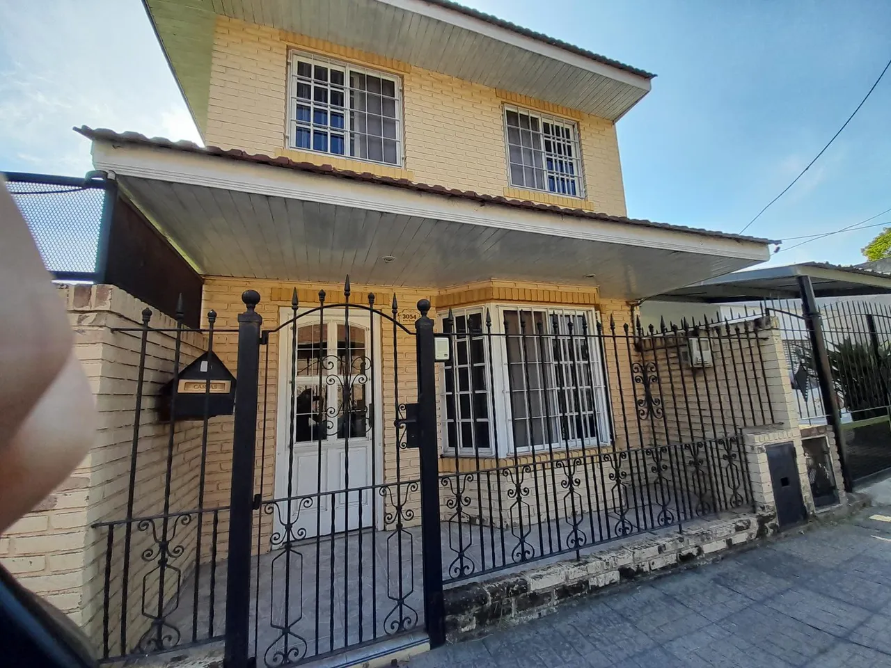Casa en Avenida Fangio al 2900