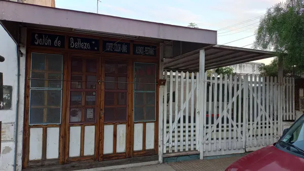 Casa en Escultor Parodi al 5400
