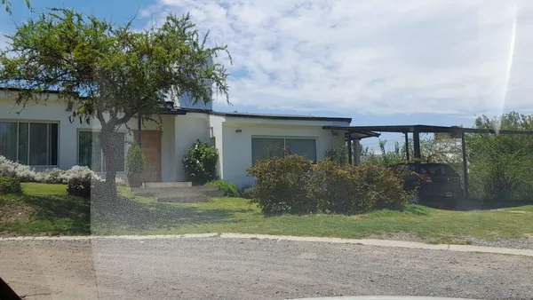 Casa en Cerro Incahuassi al 1300