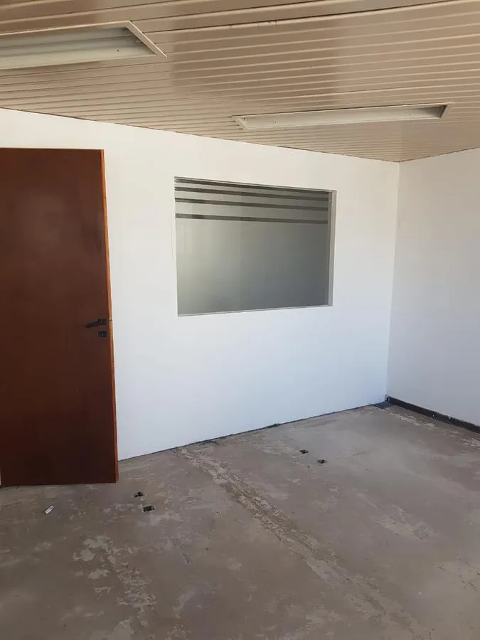 Oficina en Rioja al 1200