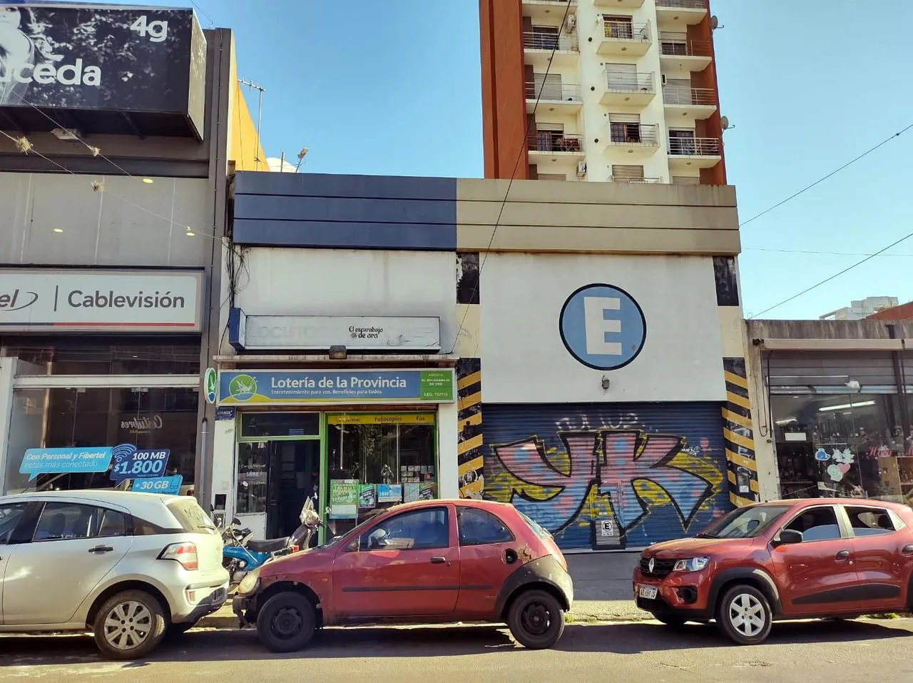 Local Comercial en 8 e/ 44 y 45